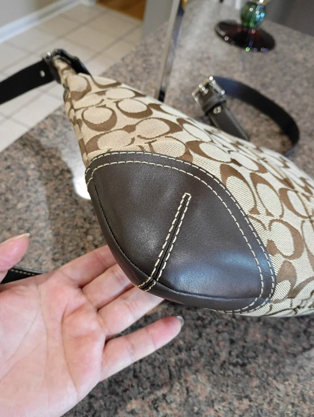 Coach Hampton Signature Hippie